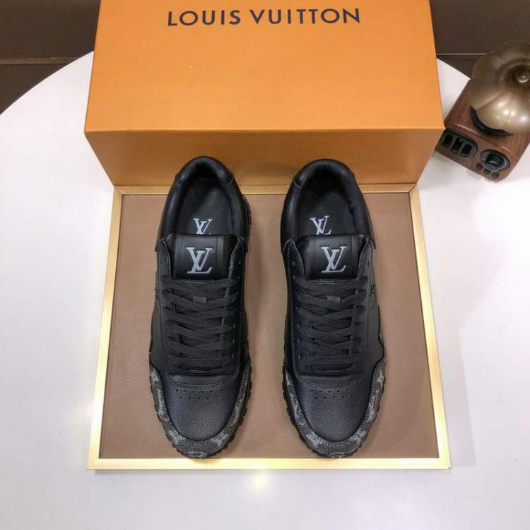 Picture of Louis Vuitton Shoes _SKULVsz38-45hnq013817496